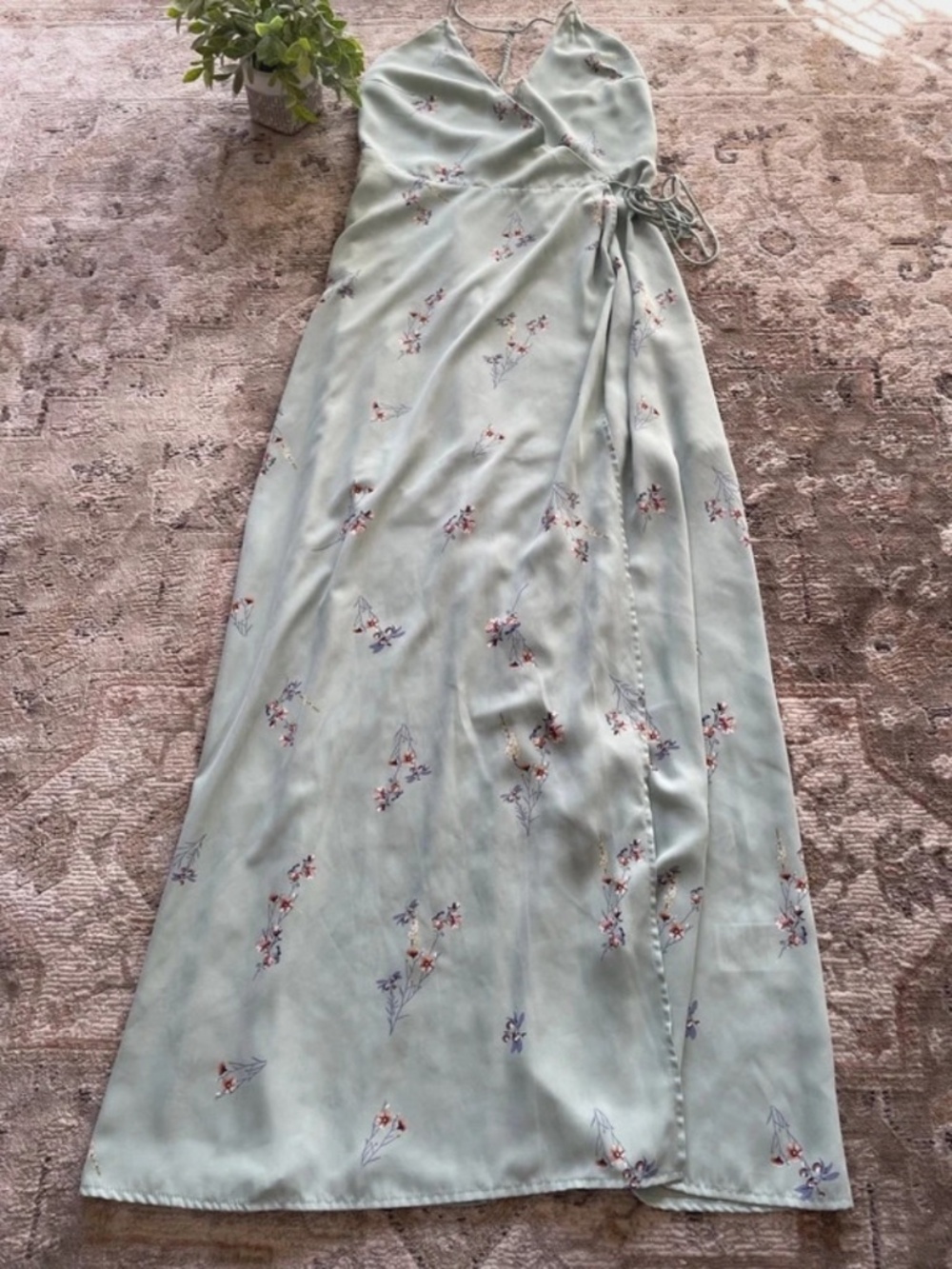 H&M Seagreen Floral Dress - Picture 3 of 9